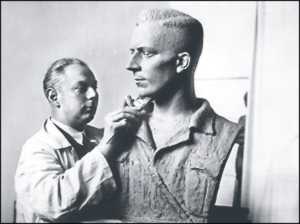 Horst Wessel, hier verklrt in einer Bste von dem Berliner Bildhauer Paul Gruson